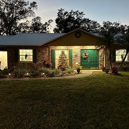Lake Valrico'S Camelot Court With Heated Pool & Access To Private Lake المظهر الخارجي الصورة